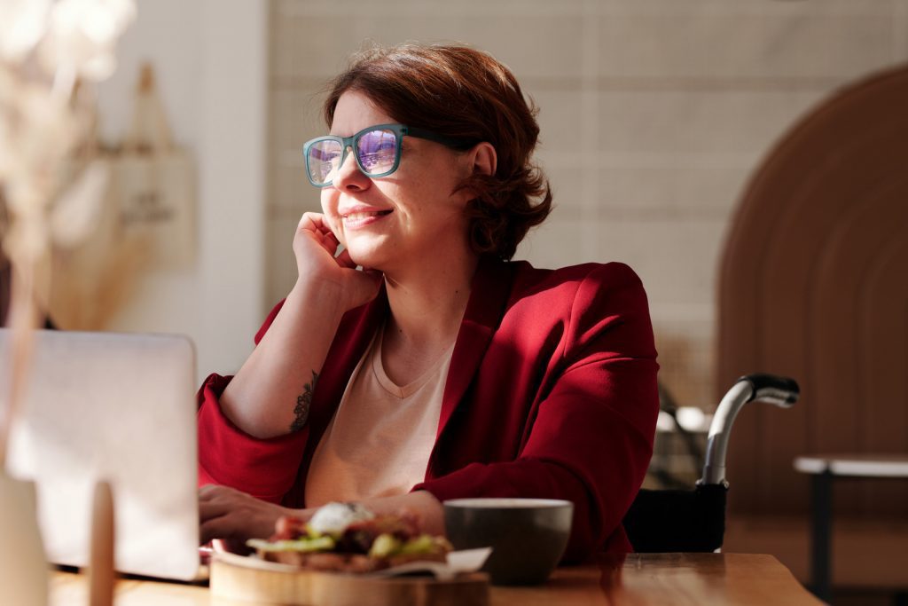 woman with computer