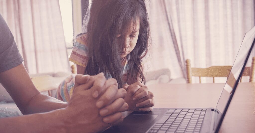 girl praying