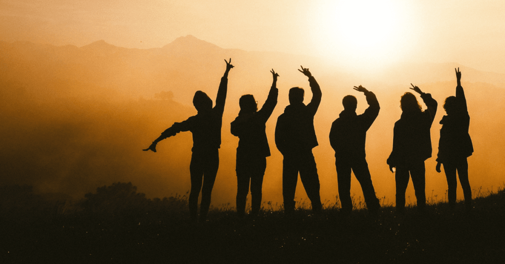 teen silhouettes sun