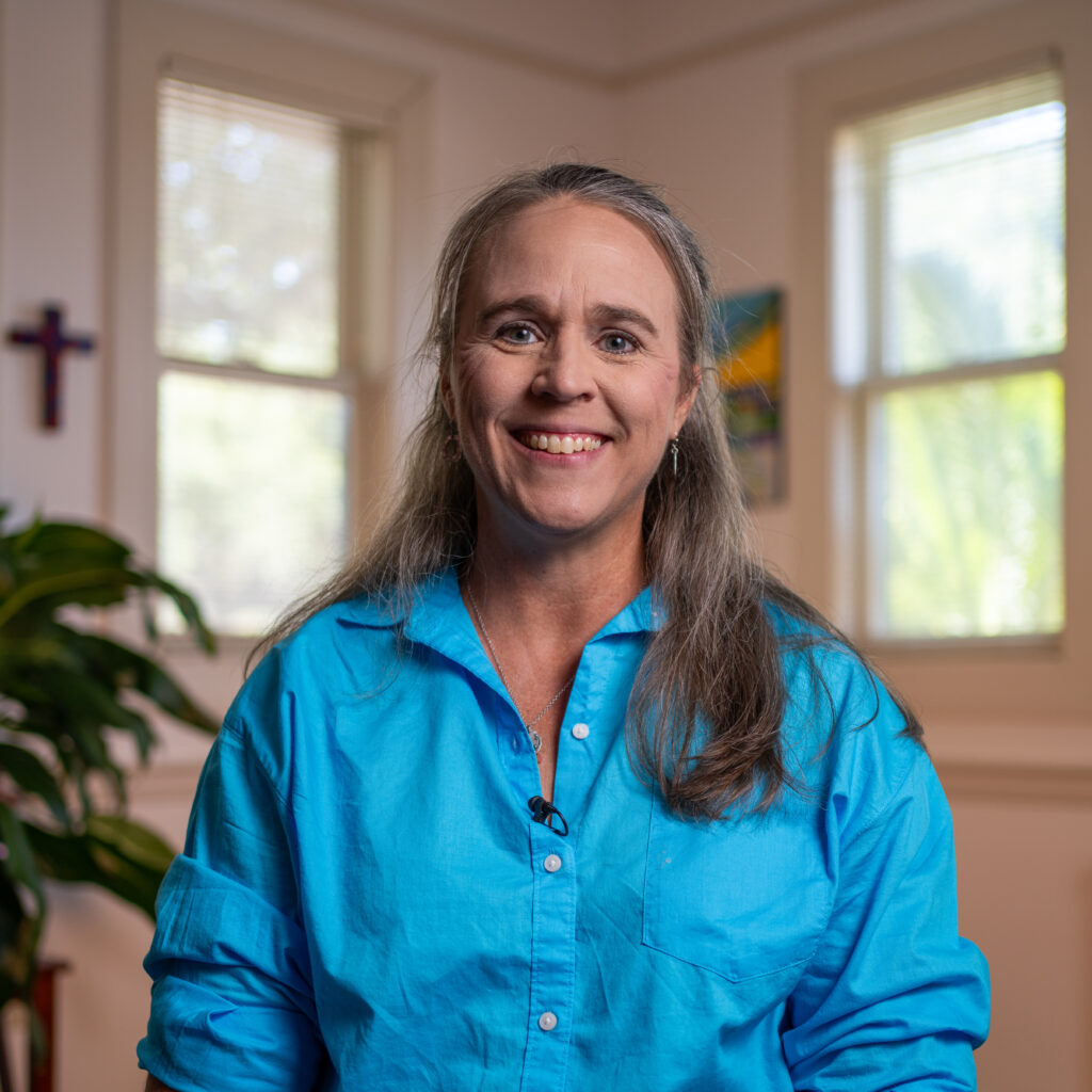 Pastor Heather Hansen Headshot