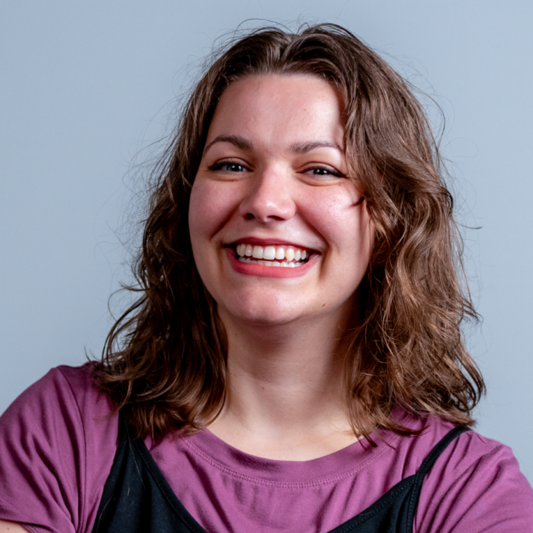 Faith+Lead Headshot of Lara Moll, Digital Content Coordinator.