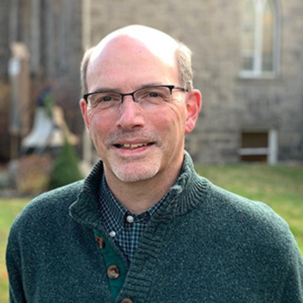 Headshot of Bob Lewis