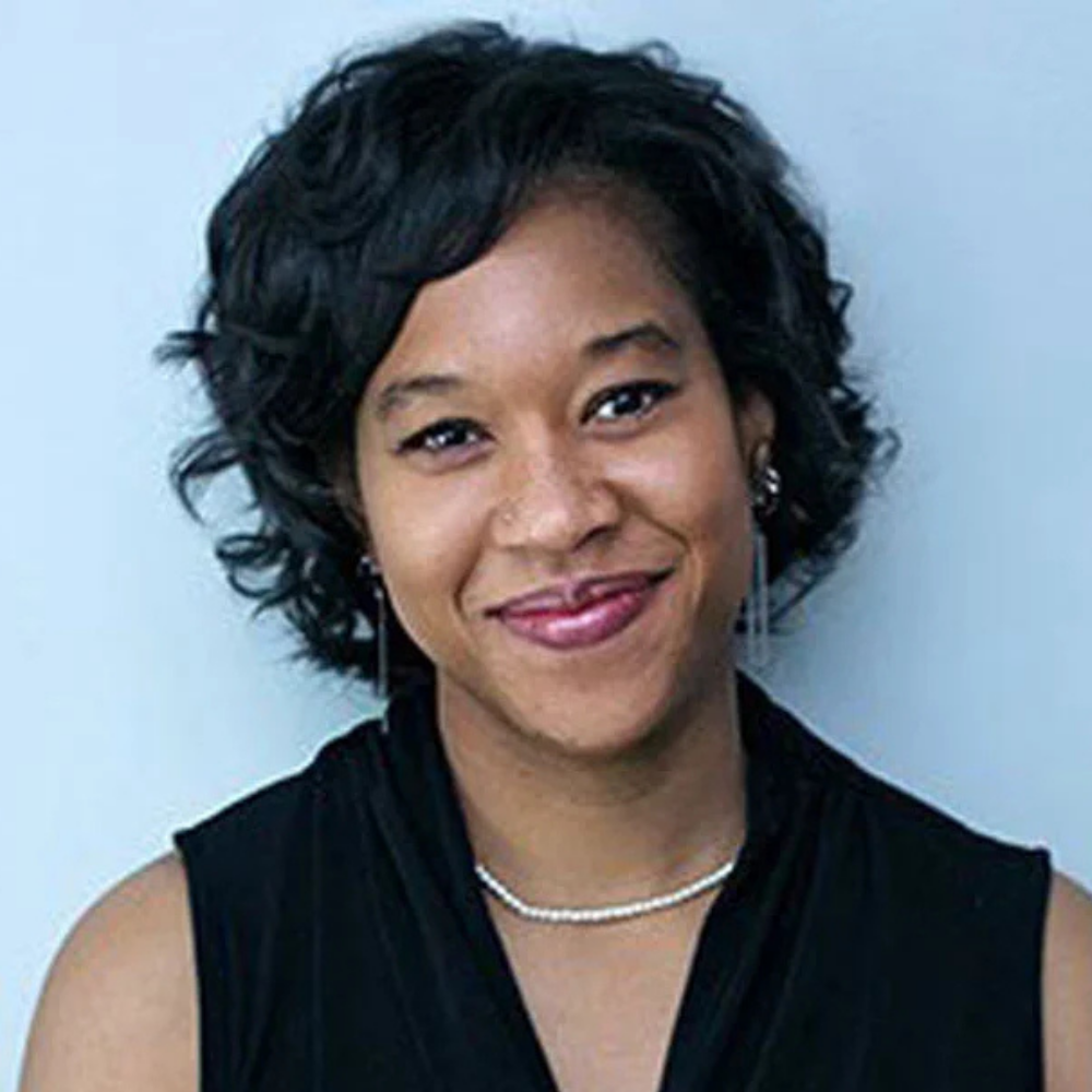Ayana Teter headshot