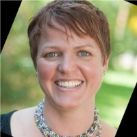 Anna Schaberg headshot